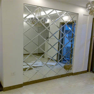 Miroir biseauté décoratif délicat à <span class=keywords><strong>prix</strong></span> <span class=keywords><strong>de</strong></span> gros, miroirs sur mesure pour la décoration <span class=keywords><strong>de</strong></span> la maison et du salon - Product Image 3