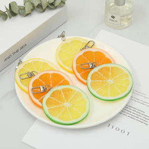 Emulation Fruit Orange Citron Lime Tranche Mince PVC Résine Porte-clés Couple Bourse Sac À Dos Pendentif Porte-clés Dangle Chaîne Charme Bijoux - Product Image 4