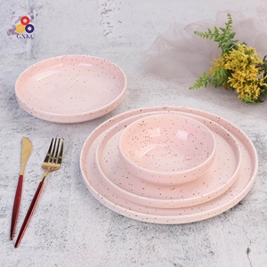 Glassa nordica di colore rosa Set di <span class=keywords><strong>12</strong></span> <span class=keywords><strong>pezzi</strong></span> di <span class=keywords><strong>piatti</strong></span> in porcellana ceramica cinese Set piatto di Pasta con flangia diritta con sesamo - Product Image 6