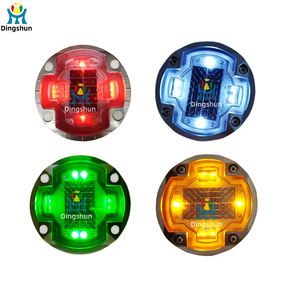 علامة طريق شمسية مع قاعدة تثبيت تحت الأرض من سبائك الألومنيوم G105، خرزات LED عالية السطوع، عاكسة، ضوء تحذير للسلامة المرورية - Product Image 1