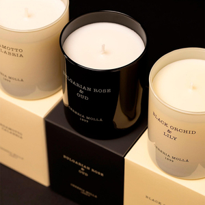 AIKUN Soy Wax & Beeswax Eco-Friendly Luxury Flameless Scented Candles Set Custom Glass Containers <b>Boxes</b> for <b>Christmas</b> Gifts Spa - Product Image 1