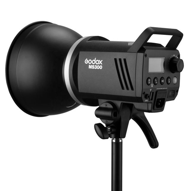 Godox Ms300 300W 2.4G Built-in Wireless Receiver Lightweight Compact Durable Bowens Mount Studio Flash 5600+200K Color Temp