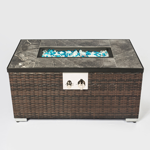 [Stock US] Table <span class=keywords><strong>de</strong></span> foyer extérieure en rotin 32 x 20 x 15 pouces avec plateau en carrelage, expédiée depuis l'entrepôt local US, MOQ : 1 ensemble - Product Image 4