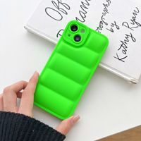 Fundas de Teléfono Móvil de Diseño de Moda con Logotipo de Marca de Diseñador de Lujo OEM, Muestra Gratuita, Chaqueta de Plumón, TPU, Estilo North Face