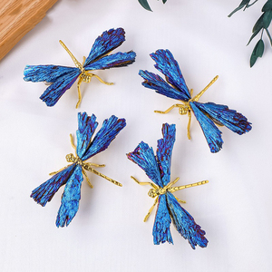 Bán buôn tùy chỉnh tinh thể tự nhiên chữa bệnh Đá Fengshui khoáng thạch anh Tourmaline con chuồn chuồn quà tặng cho trang trí nội thất - Product Image 1