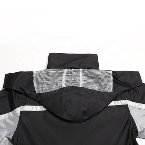 Tianwang cappotto <span class=keywords><strong>antipioggia</strong></span> da moto <span class=keywords><strong>antipioggia</strong></span> di vendita caldo per uomo giacca impermeabile da ciclismo leggera con rivestimento in PU resistente - Product Image 5