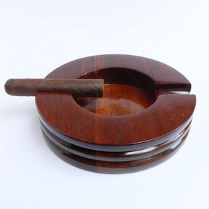 Cenicero hecho a mano personalizado mejor calidad hecho a mano más vendido nuevo estilo Cenicero elegante Venta caliente ataúd de cigarros de moda - Product Image 1