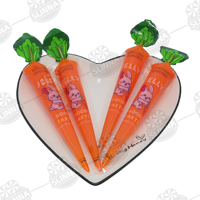Vente en gros de bonbons Halal cartoon en forme de carotte boisson sucrée saveur fruitée bâton gelée pouding enfants boîte d'emballage en vrac
