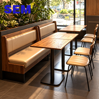 Ensemble table et chaises SEM Modern Cafe Hotel Restaurant avec finition placage bois, banquette en cuir rembourrée, table rectangulaire