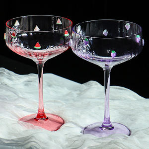 Verre à champagne décoratif créatif en forme de fruit, design personnalisé avec logo, verre à vin rouge en cristal coloré, emballage EPR <span class=keywords><strong>France</strong></span> - Product Image 1