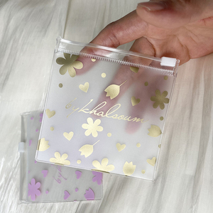 <span class=keywords><strong>Mini</strong></span> <span class=keywords><strong>Ziplock</strong></span> mỹ phẩm Pouch tùy chỉnh màu đen mờ màu Frosted personnalisables Comforter rõ ràng dây kéo vuông trang sức 5x7 PVC túi - Product Image 2