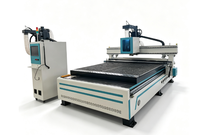 Routeur CNC à changement d'outils automatique avec magasin de 12 outils pour la production d'armoires de cuisine