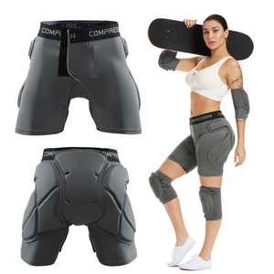 Shorts de protection en plein air, rembourrés de la hanche pour hommes et femmes, pantalons courts pour skateboard, nouvelle collection - Product Image 4