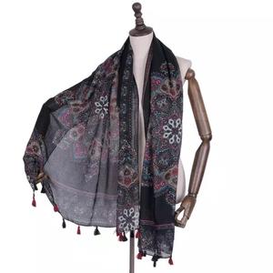 Nouvelle Mode Femmes Dames En Mousseline De Soie Floral <span class=keywords><strong>Plume</strong></span> Écharpe Doux Confort Plage Vacances Wrap Longues Châle Filles - Product Image 2