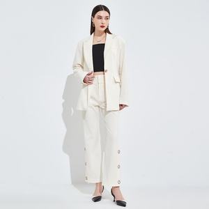 ชุดสูททำงานสำหรับผู้หญิงชุดสูททำงานสีขาวทรงหลวมดีไซน์ใหม่ฤดูร้อน - Product Image 6