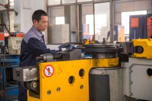 DW SPORTS Hochbelastbare Klimmzugstange für die Wandmontage, Fitness-Trainingsgerät für das Heimstudio - Product Image 4