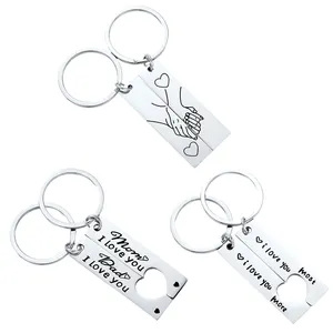 Lovers keychain jigsaw heart keychain l love you stainless steel jewelry pendant to send girlfriends lovers gift