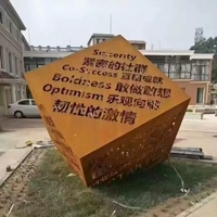 Escultura Cúbica de Acero Inoxidable Pulido a Espejo, Hueca con Texto Grabado, Estatua Metálica para Decoración Exterior de Plazas