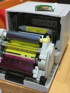 Thương hiệu mới dnp tổ chức sự kiện máy in ảnh ds-rx1 rx1hs ds620 6 "nhuộm thăng hoa cho gian hàng Chân Dung in ấn 6-inch Máy in ảnh - Product Image 4