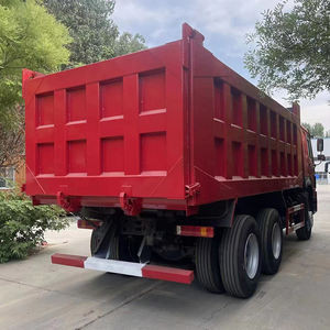 Camion benne basculante Sinotruck Howo 371ch 6x4 Euro 2, neuf, conduite à gauche, 12 vitesses, petit dumper 18 m³ à vendre à prix réduit - Product Image 3