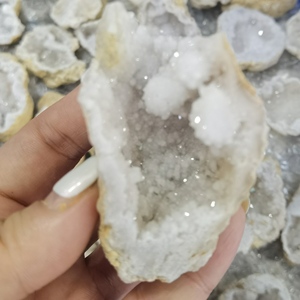 Wholesale Nature High Quality Crystals Healing <strong>Stones</strong> <strong>White</strong> Agate Geodes for Healing Gift Box - Product Image 1