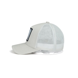 Retro Đàn Hồi Chim Cánh Cụt An Ninh Hatch King Gradient Bingo Râu Xô Zombie Trucker Cap Hat - Product Image 3