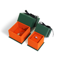 Boîte à bijoux de luxe en cuir coulissant avec couvercle amovible et boîte à collier avec ruban, emballage cadeau de haute qualité pour bracelet et bague personnalisés