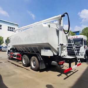 Camion de transport d'aliments en vrac Shacman 6X4 10 roues, 32m3, pour l'élevage de volailles, déchargement d'aliments en vrac - Product Image 1