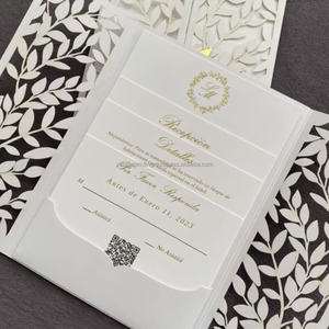 Tarjeta de Invitación de Boda Plegable de Lujo con Corte Láser y Estampado de Vainilla, Inserto de Papel Dorado, Logotipo Personalizado, Elegante Diseño Floral - Product Image 2