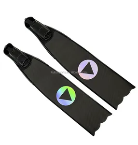 KUBO <span class=keywords><strong>fcs</strong></span> LOGO laser personnalisé sans autocollant palmes de plongée sous-marine <span class=keywords><strong>ailerons</strong></span> de chasse sous-marine en fibre de carbone longues palmes de plongée équipement de plongée libre palmes - Product Image 1