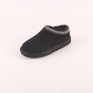 BZ-098 Stivali alla Caviglia con Logo Personalizzato, Alta Qualità, Ricamo Etnico, in Vera Pelle con Interno in Pelliccia di Cashmere, Stivali da Neve per Uomo, Donna e Bambini - Product Image 5