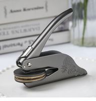 Pince à main en acier à gaufrer avec logo personnalisé 40mm ronde pour cartes en papier en cuir et invitations de mariage