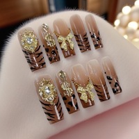 Faux ongles à presser faits main Qianya, motif léopard dégradé glacé, 10 pièces, en acrylique, forme carrée, style euro-américain, vente en gros