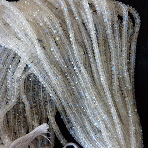 Cuentas de piedras preciosas facetadas, piedra lunar de arcoíris Natural, juego de fuego de alta calidad - Product Image 2