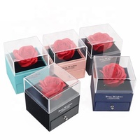 Rose éternelle avec boîte à bagues en cristal acrylique préservée fleur fraîche fête des mères saint valentin cadeaux de noël pour les femmes