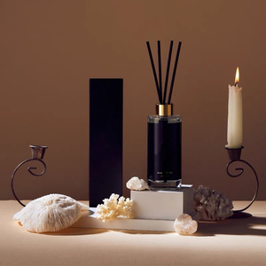 Tốt Bán Kính Sang Trọng Cho <span class=keywords><strong>Reed</strong></span> Khuếch Tán Nắp Chai Xi Lanh Tùy Chỉnh Bằng Gỗ Nắp Nhãn Thời Trang Nước Hoa Khuếch Tán Chai - Product Image 4