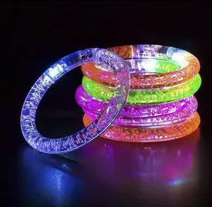 Lampeggiante luminoso acrilico LED braccialetto eventi Rave Party Festival braccialetto LED Festival carnevale bar bambino giocattolo luce notturna