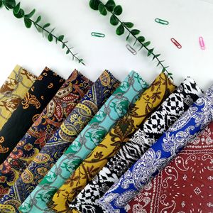 <span class=keywords><strong>Tissu</strong></span> Popeline 100% Coton Tissé en Gros, Motif Cachemire Rouge Personnalisé Imprimé, Écologique et Léger pour Garçons et Filles - Product Image 5