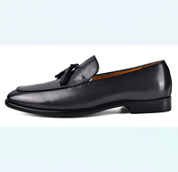 Mocassins élégants à pampilles : Chaussures habillées décontractées pour hommes en cuir de veau de qualité supérieure, semelle en caoutchouc, vente en gros OEM ODM