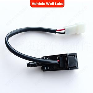 Buse électrique Volkswagen 6E0955986BA en ABS pour lave-glace chauffant - Product Image 4