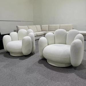 Chaises longues de salon design personnalisées Chaise de loisirs à bras en tissu teddy blanc - Product Image 5