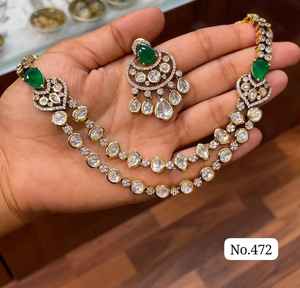 Collier de mariée ensemble avec boucles d'oreilles femmes indiennes bijoux pierres et perles de haute qualité pour mariage et tenue de fête - Product Image 4