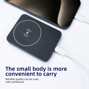 Potente banco de energía de carga rápida magnética 5000MAH para <span class=keywords><strong>iPhone</strong></span> 16 15 <span class=keywords><strong>14</strong></span> <span class=keywords><strong>Pro</strong></span> Max Android Phone Mag Paquete de batería Powerbank inalámbrico - Product Image 3