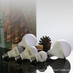 Tiết kiệm năng lượng <span class=keywords><strong>LED</strong></span> bóng đèn thông minh hoàn toàn tự động điều khiển bằng giọng nói <span class=keywords><strong>c</strong></span>ảm biến ánh sáng cho hành lang nhà để xe hành lang - Product Image 3