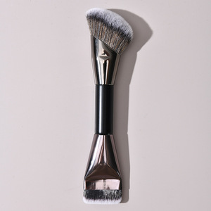 Brocha de Maquillaje Kabuki Grande Tipo Abanico para Base y Corrector, Brocha de Contorno Dorada de Doble Extremo Multiusos con Mango Metálico para Maquillaje Corporal - Product Image 5