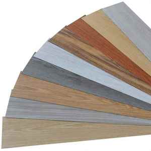 Rotolo di piastrelle in vinile di lusso moderno e impermeabile in PVC piastrelle in <span class=keywords><strong>Linoleum</strong></span> <span class=keywords><strong>per</strong></span> ospedale appartamento Villa pavimento facile da applicare adesivo - Product Image 4