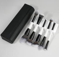 Ensemble de pinceaux de maquillage double embout personnalisés, pinceaux de maquillage pour le visage, manche noir et blanc, kits de pinceaux pour le fond de teint et le blending avec sac