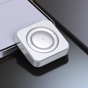 เครื่องเล่น MP3 แบบพกพาขนาดเล็ก รุ่น Mini Square รองรับบลูทูธ 5.0  รองรับการ์ด TF  บางเฉียบ เหมาะสำหรับวิ่ง ออกกำลังกาย ฟิตเนส ของขวัญ - Product Image 1