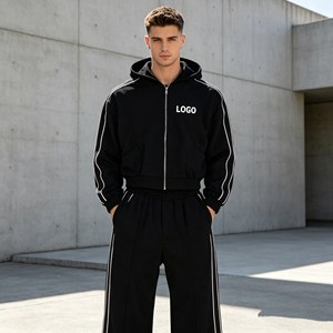 ชุดเซ็ตฮู้ดดี้ทรงแบ็กกี้แบบครอปสำหรับผู้ชาย ปักลาย 3 มิติ ล้างสีแบบแอซิด สเปรย์ลายลิงประดับเพชร 580GSM ชุดฮู้ดดี้มีซิปและกางเกงสำหรับผู้ชาย - Product Image 4