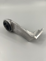 Pièces détachées automobiles Accessoires de voiture Support supérieur droit du refroidisseur d'air 9803778880 pour Peugeot 408 (T93)